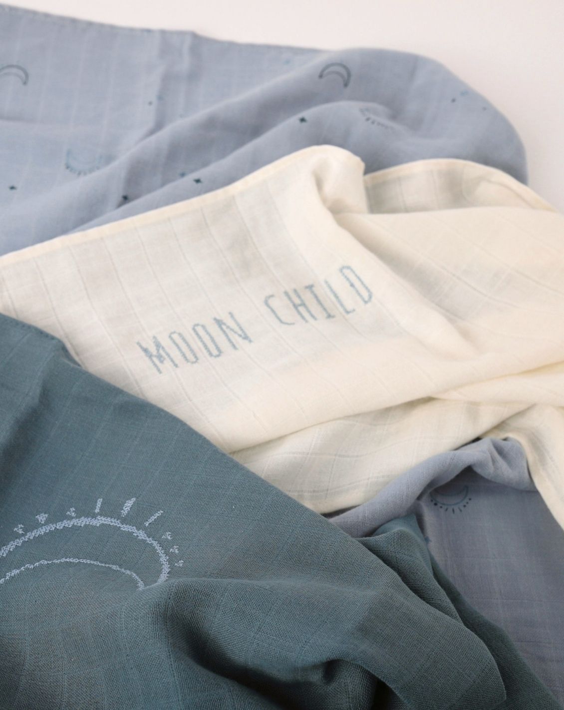 100% Cotton Muslin Squares EMB - Pack of 3