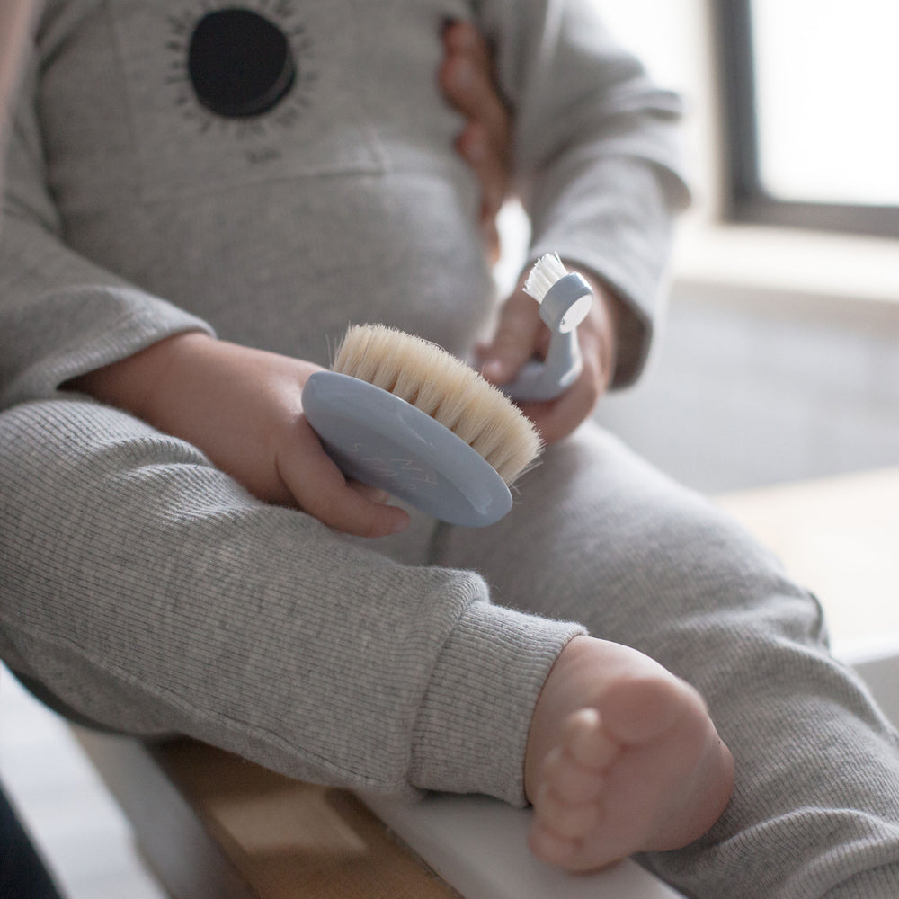 Hair Brush & Comb Set