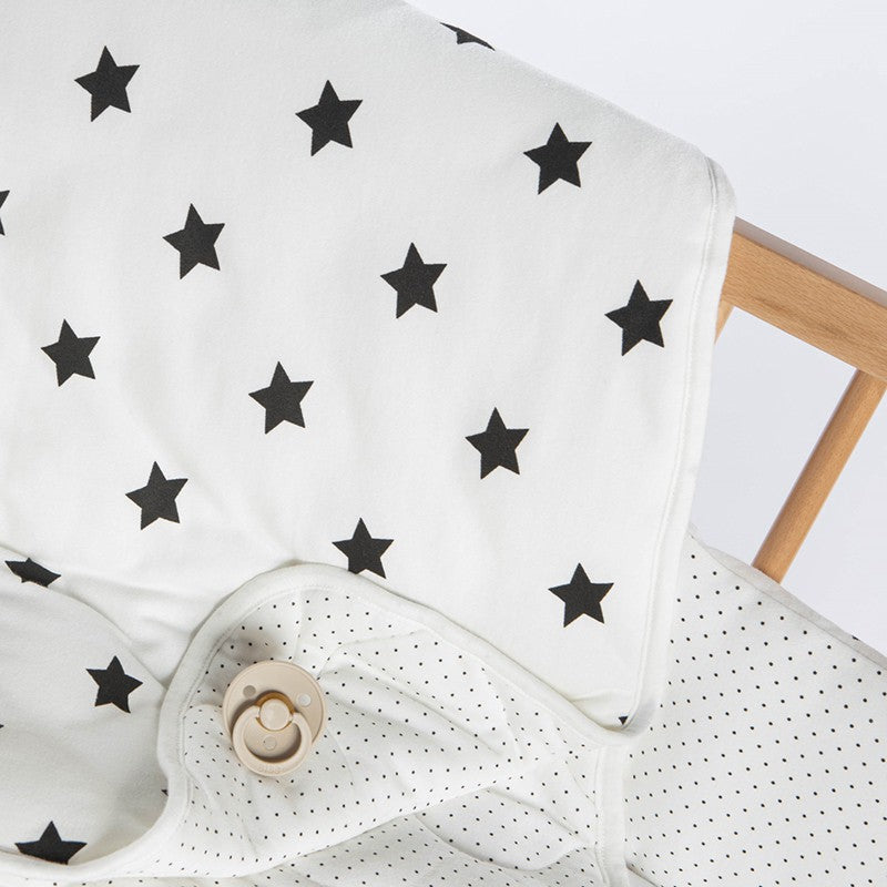 Small Reversible Winter Quilt 80 x 80cm